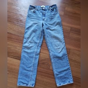 Abercrombie 90s Straight Ultra High Rise Jeans